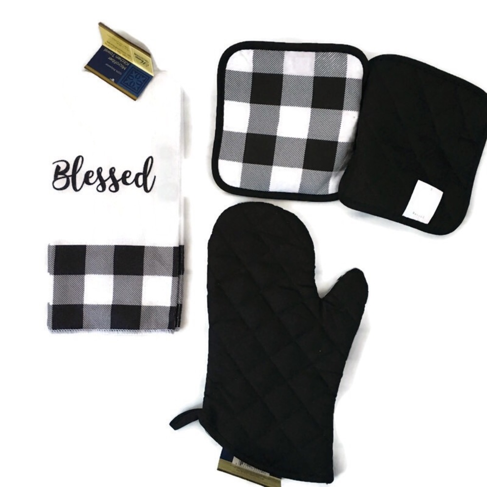 4 piece “Blessed” Kitchen Set - Picture 2 of 2